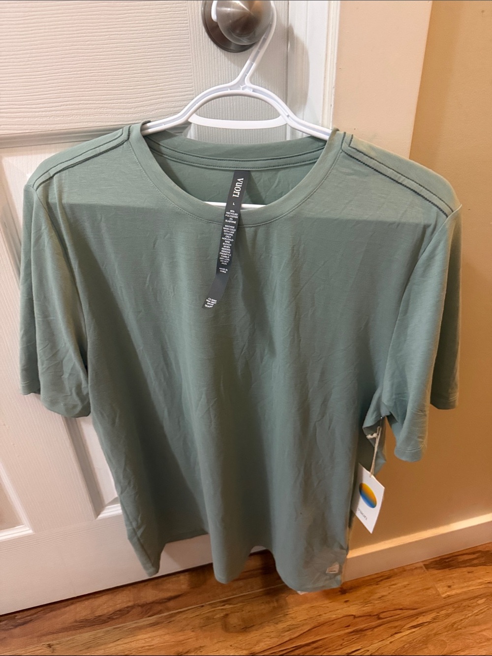 Vuori Men’s Short Sleeve Tee in Sage Green